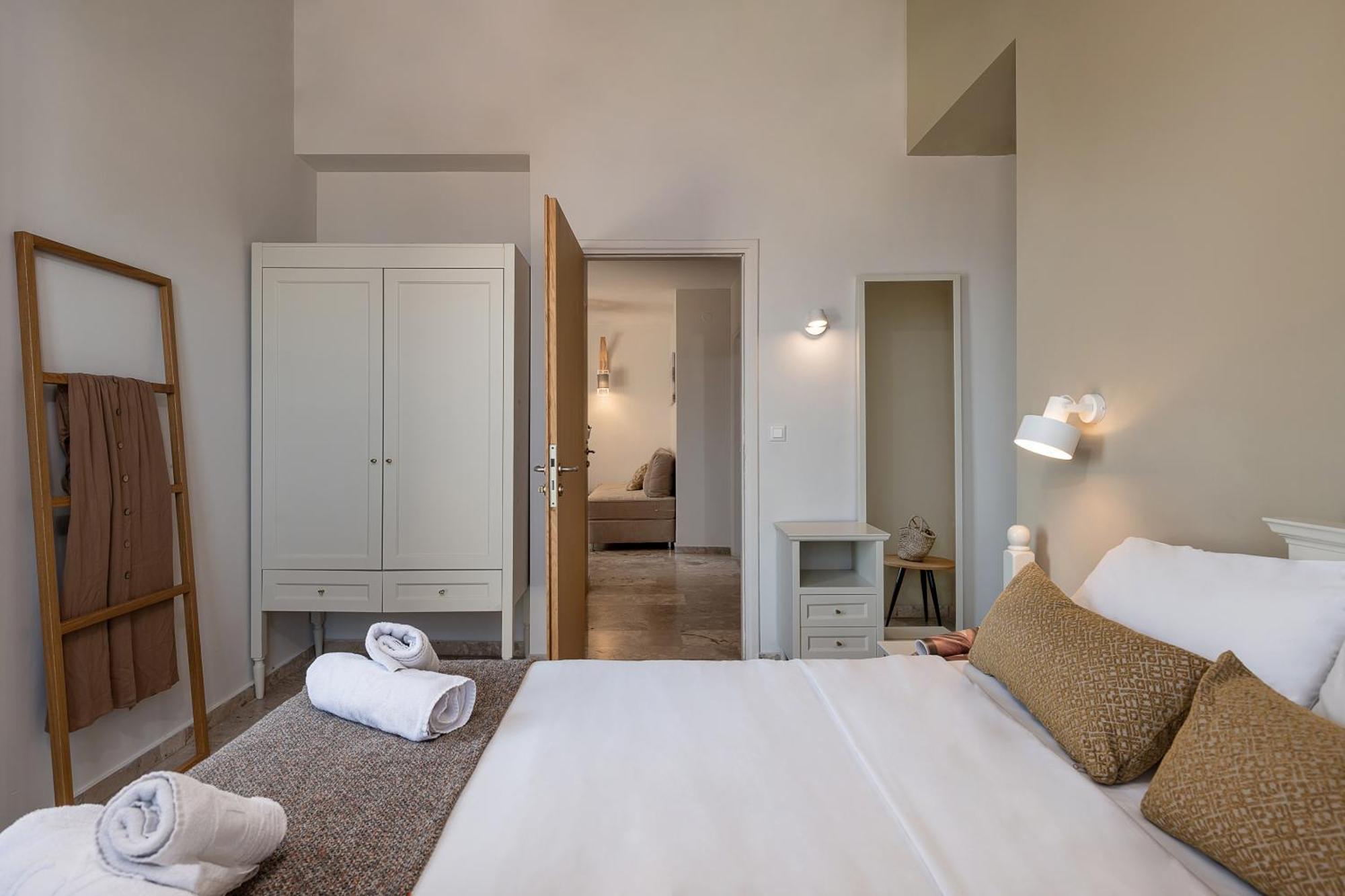 Caldera Village 4* Agia Marina (Crete)
